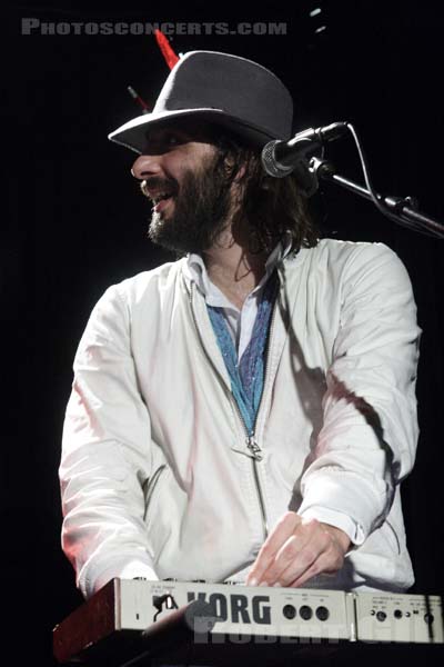 SEBASTIEN TELLIER - 2006-09-06 - PARIS - Theatre de Dix Heures - 